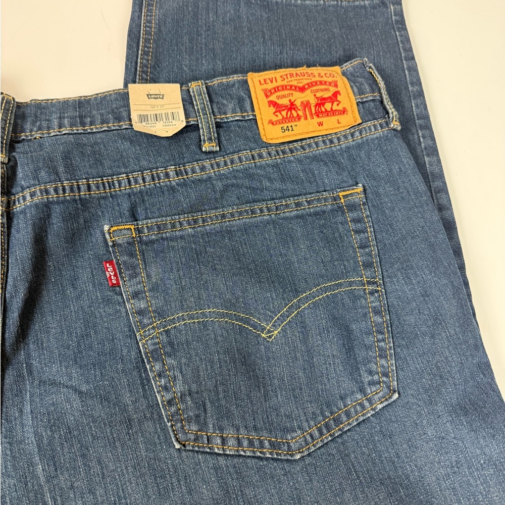 Levi Strauss 541 Athletic Taper Stretch Denim Jeans NWT